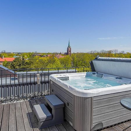 Sea View Penthouse Terrace Palanga Old Town Apartment Luaran gambar