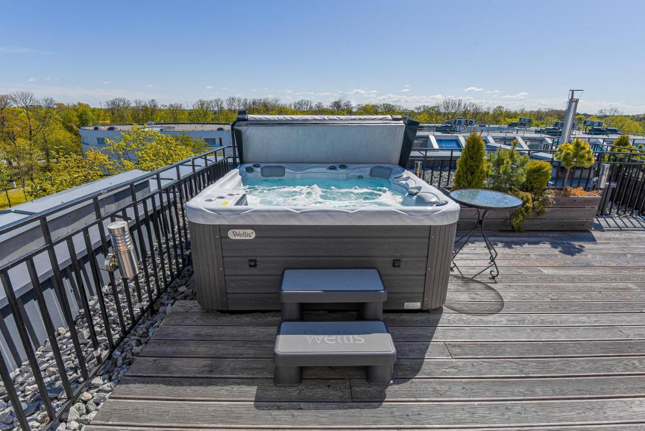 Sea View Penthouse Terrace Palanga Old Town Apartment Luaran gambar